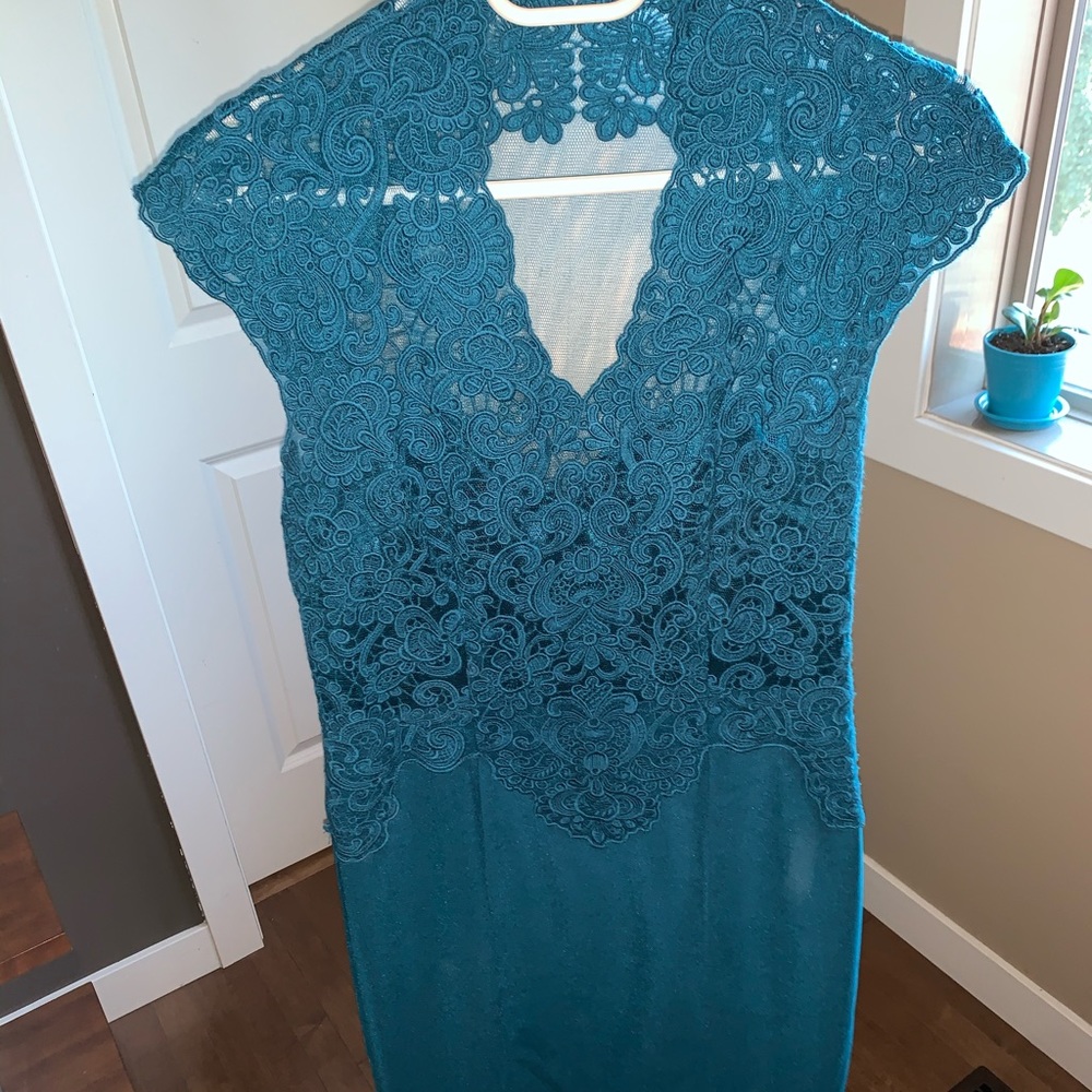 BNWT: Medium formal dress